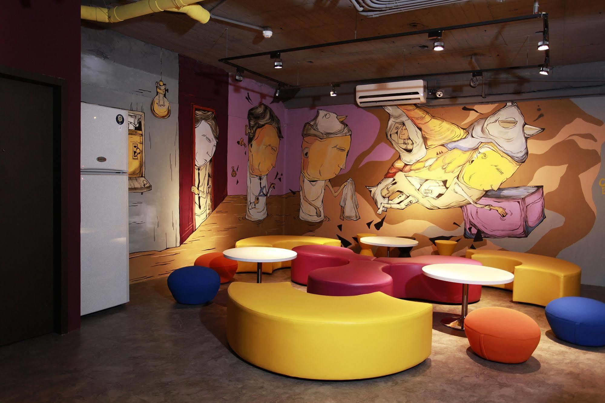 Backpackers Hostel - Ximen Ταϊπέι Εξωτερικό φωτογραφία